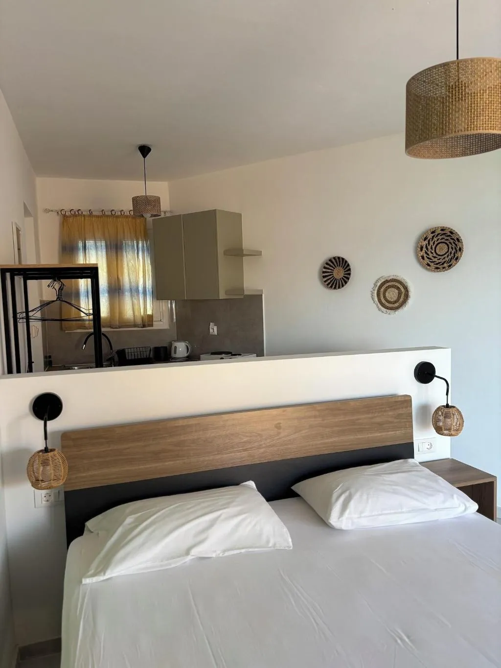 Room, Vaso Alykanas Studios, Zante