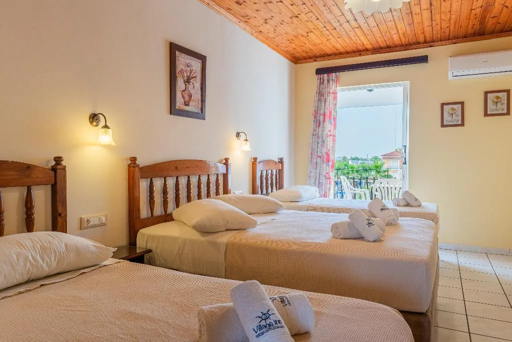 STUDIO CAPACITY 4 Room, Village Inn, Zante