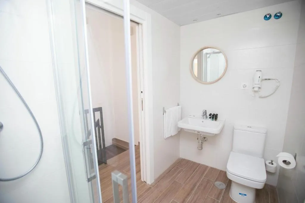 Room, Feelathome Ma Rtires Apartments, Costa Del Sol