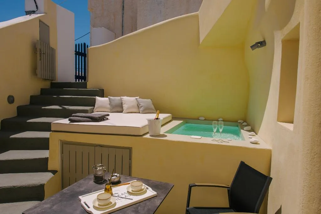 VILLA STANDARD Room, Pyrgos Kastelli Villas, Santorini