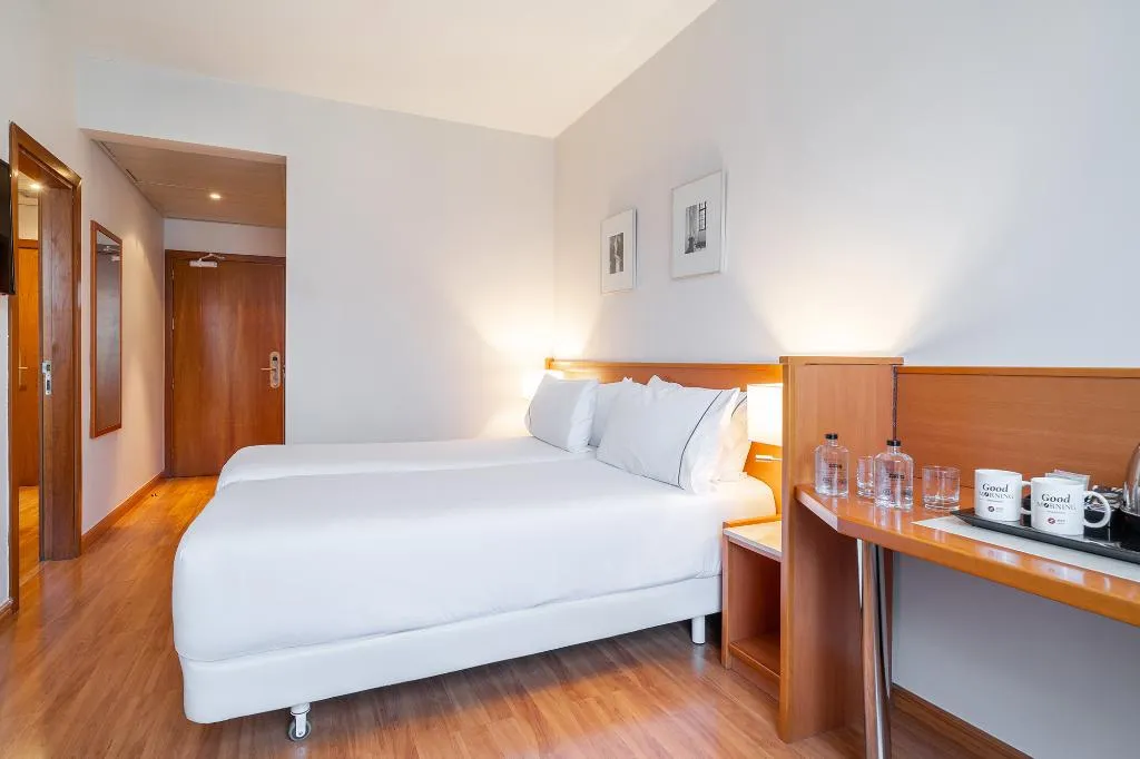 FAMILY ROOM CONNECTING ROOM Room, Exe Pozuelo, Madrid