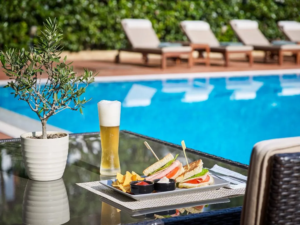 Pool, Blazer Suites Hotel, Athens