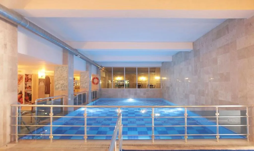 Pool, Arora Hotel, Izmir
