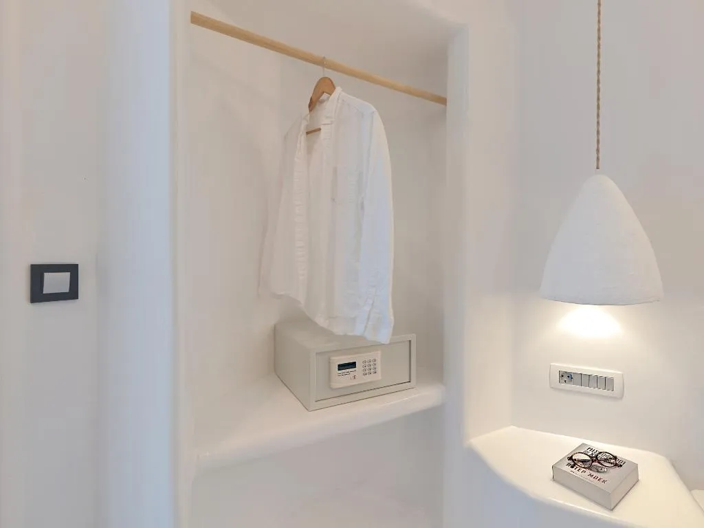 DOUBLE Accessible Room, Tatakis Design Hotel, Fira, Santorini