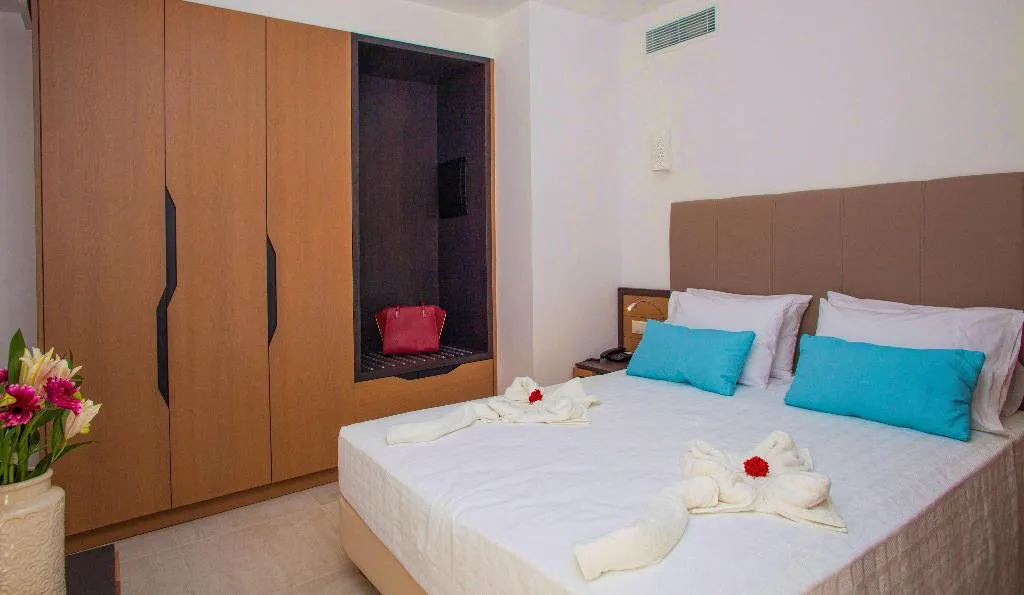 Room, Minos Aparthotel, Crete