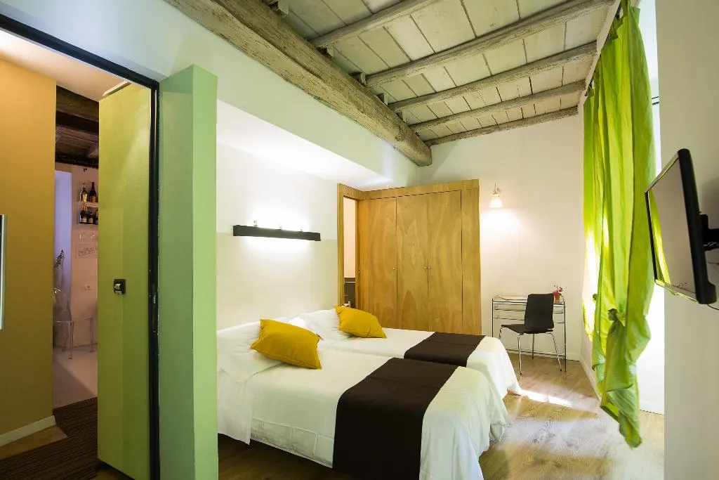 DOUBLE STANDARD Room, Nerva Accomodation Suburra, Rome