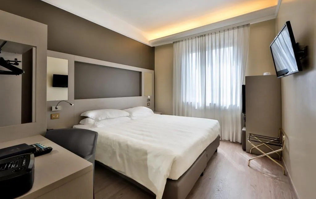 TWIN STANDARD Room, Astoria Sure Hotel Collection by Best Western, Milan