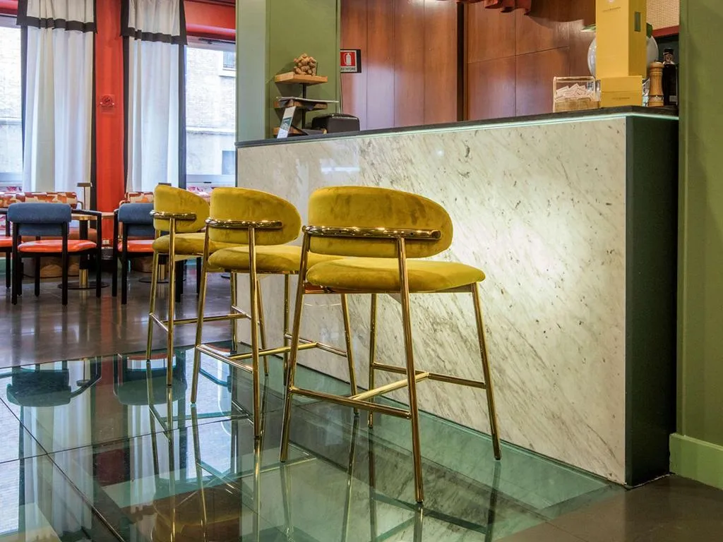 Bar, Mercure Roma Centro St. John, Naples