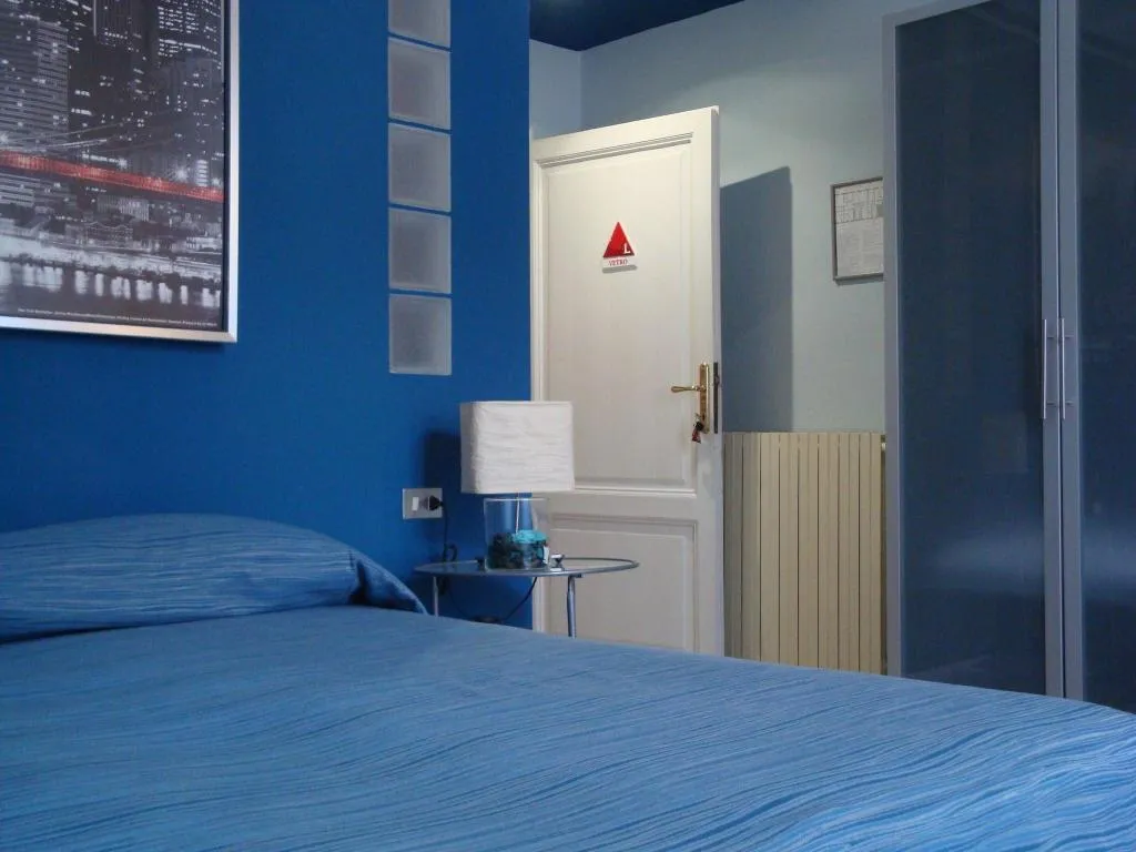 Room, Bed & Breakfast Leopoldo, Florence