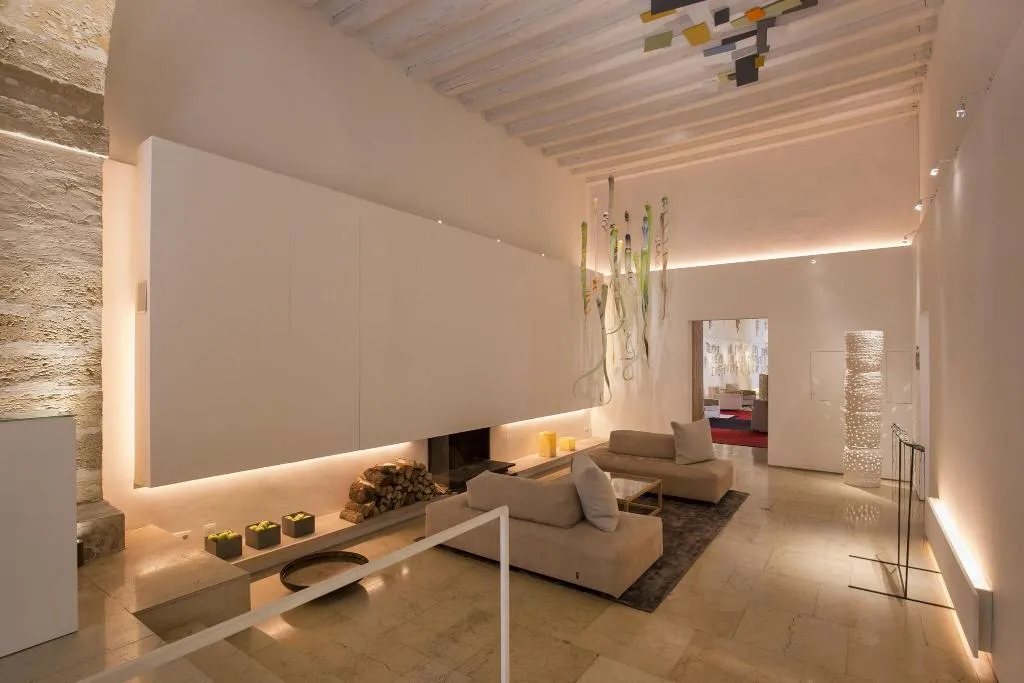 Lobby, Convent de la Missio, Majorca