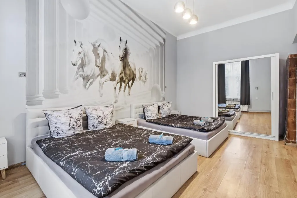 Room, 70s Guest room, Krakow