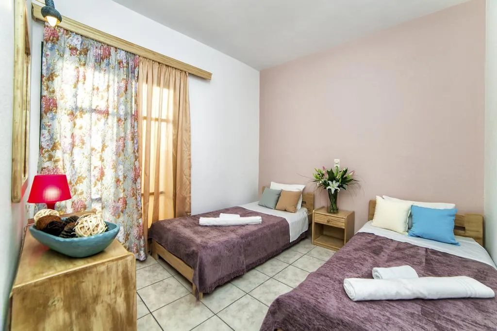 Room, Malia Central Hotel, Crete