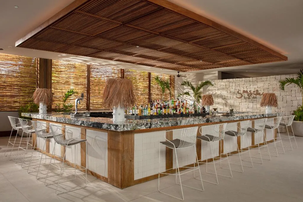 Bar, Impression Moxché by Secrets, Cancun Area