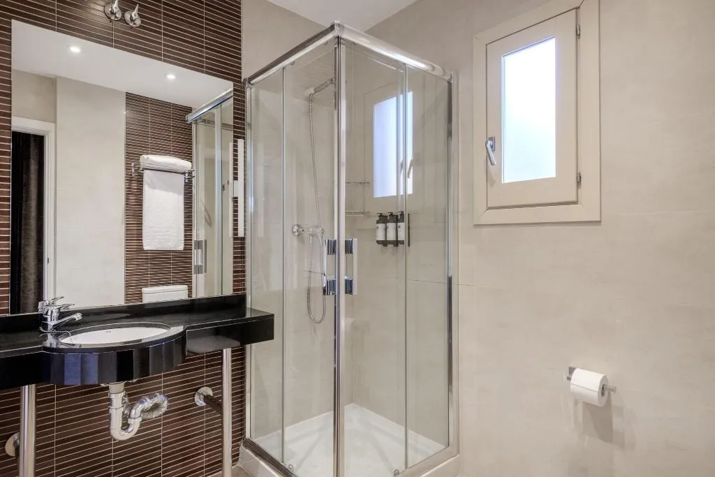 QUADRUPLE DUPLEX Room, Larios Málaga, Costa Del Sol