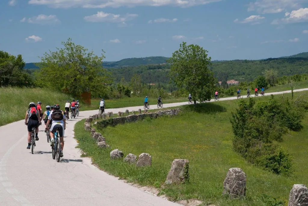 Sports and Entertainment, Skiper Rezidencija, Istria