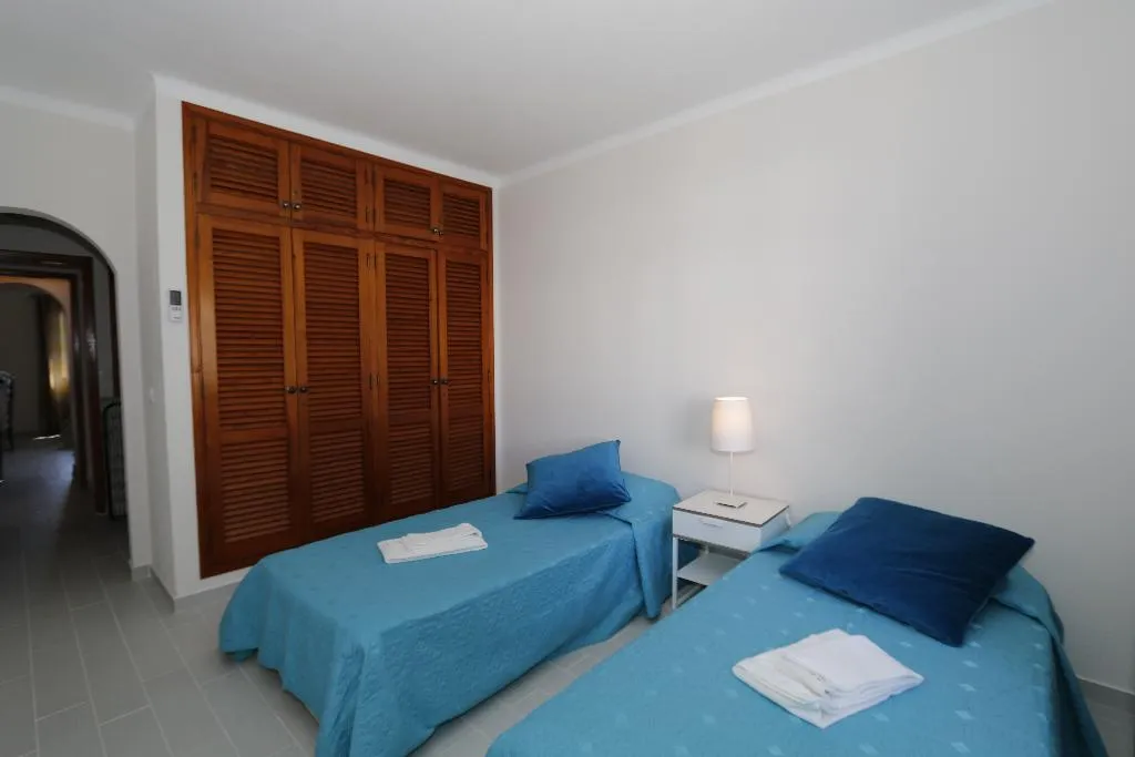 APARTMENT TWO BEDROOMS Room, Apartamentos The Old Village by Village 4u, Algarve