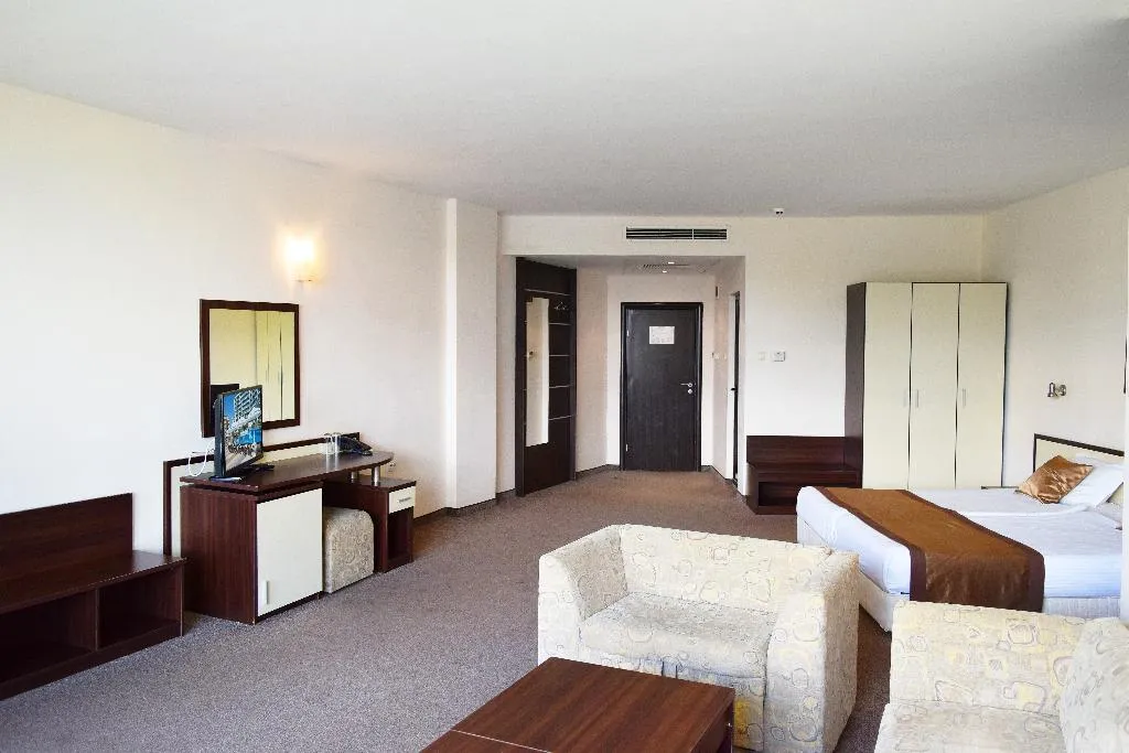 STUDIO STANDARD Room, Marvel, Bourgas