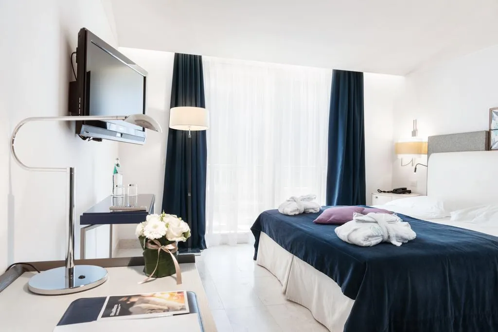 SINGLE CLASSIC Room, Is Arenas  Resort, Cagliari