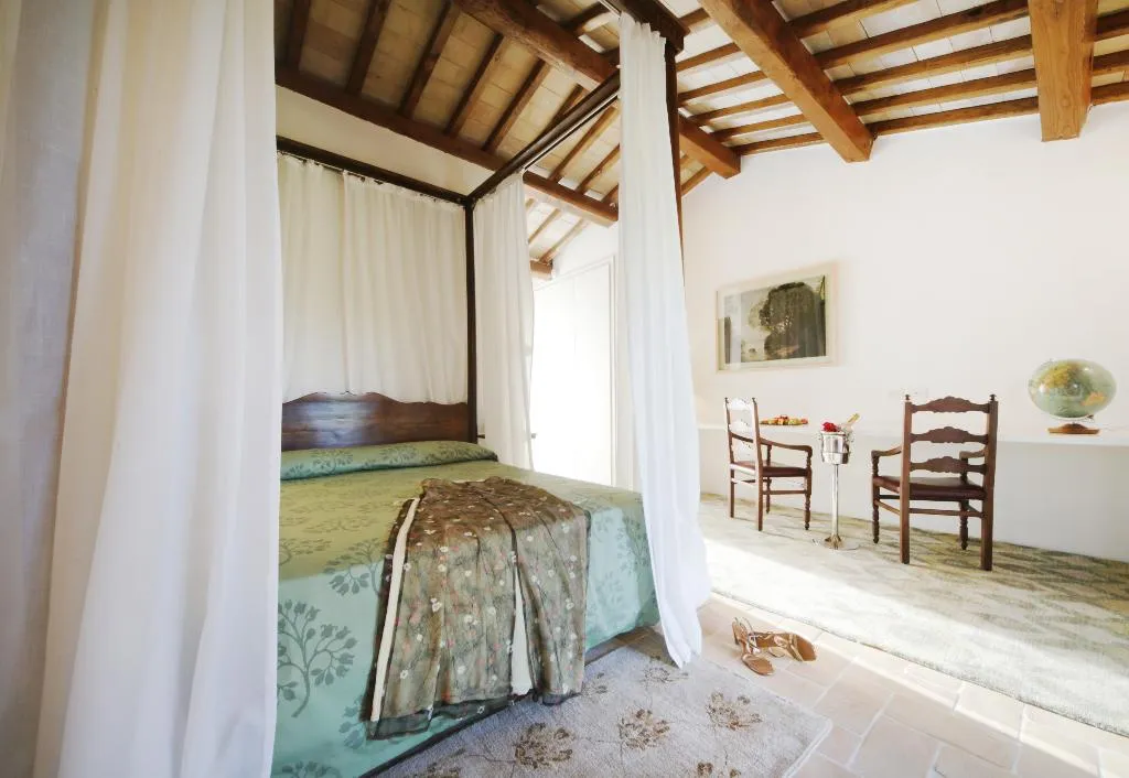 DOUBLE STANDARD Room, Griffin's Resort, Perugia