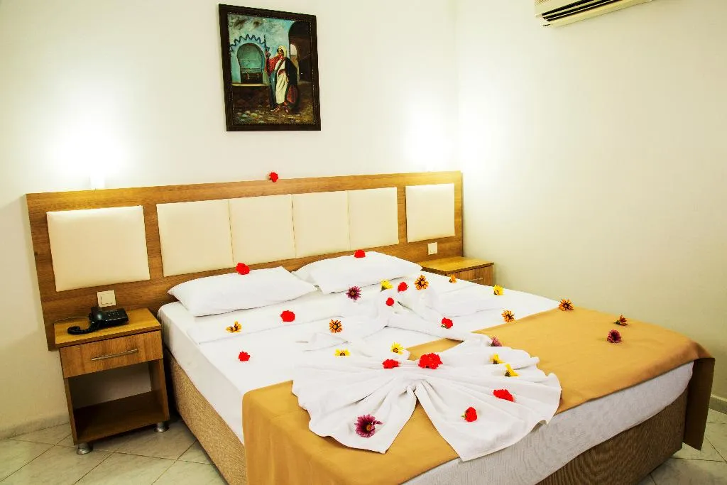 FAMILY ROOM GARDEN VIEW Room, Royal Panacea Hotel, Bodrum