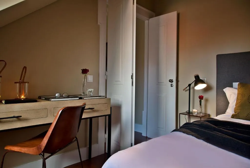 APARTMENT THREE BEDROOMS Room, Lisbon Five Stars Apartments São Julião 72, Lisbon
