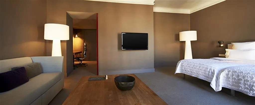 Room, Le Meridien Barcelona, Barcelona