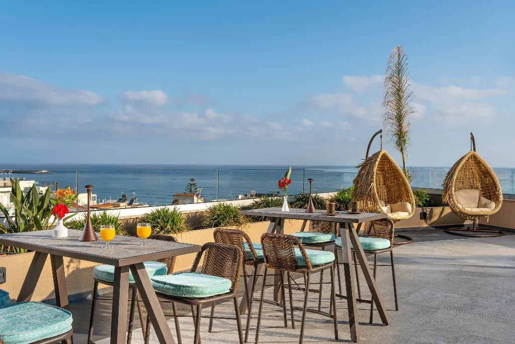 Bar, Minos Ambassador All Suites & Spa - Adults Only, Crete