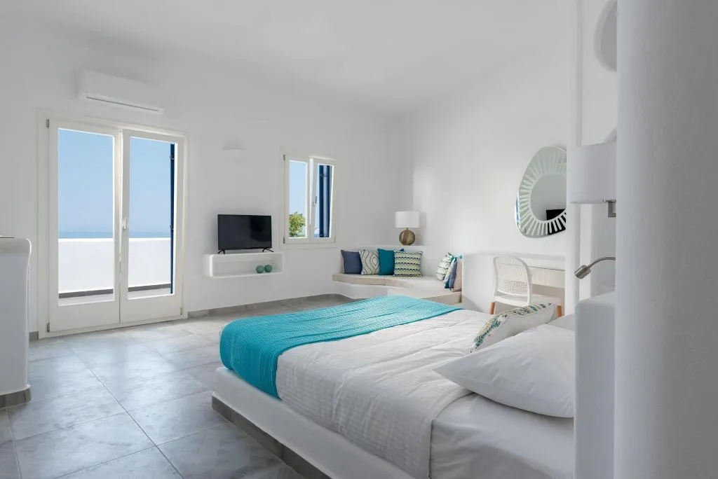 Room, Anemomilos, Santorini