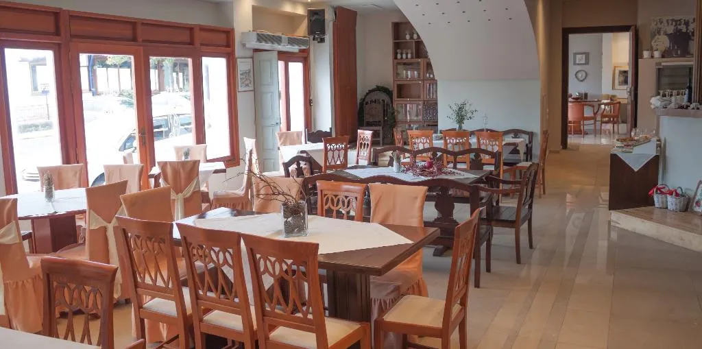 Restaurant, Pythia Art, Athens