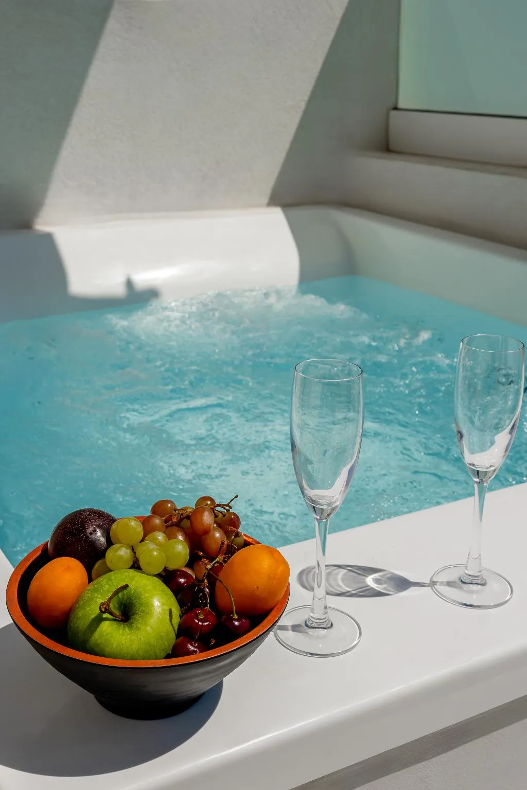 SUITE KING BED WITH JACUZZI Room, Santo Mangata Boutique Hotel & Spa, Santorini