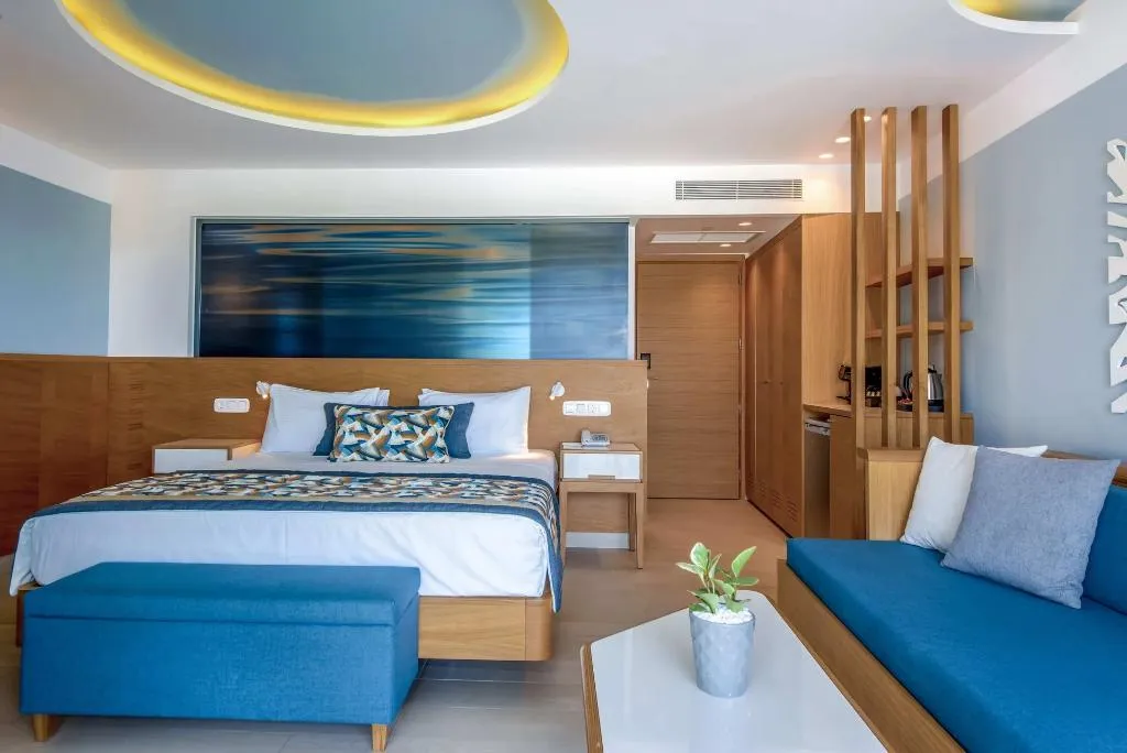 DOUBLE POOL VIEW Room, Lyttos Mare, Crete