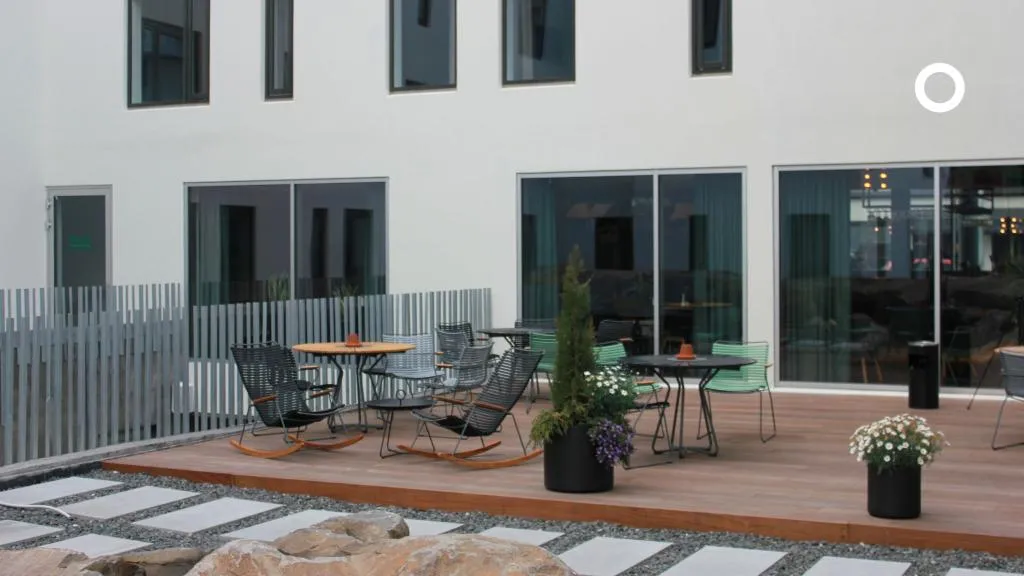 Terrace, Midgardur by Center Hotels, Reykjavik