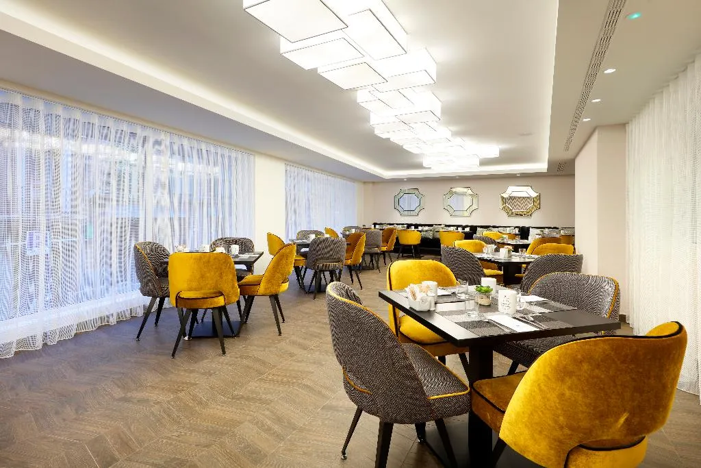 Restaurant, Eurostars Madrid Gran Via, Madrid