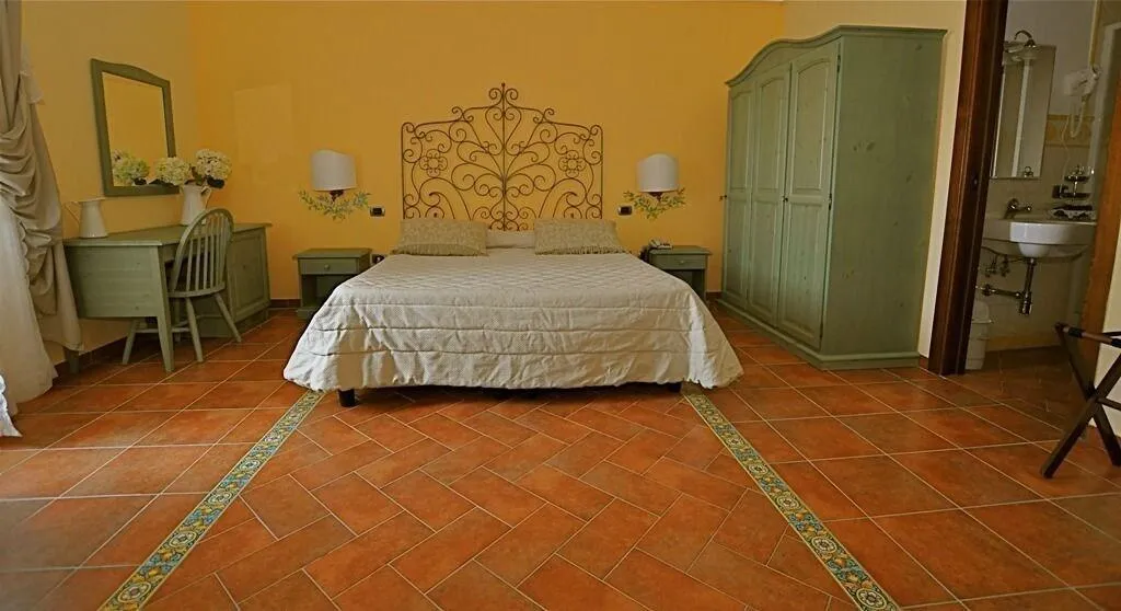 Room, Agriturismo Il Convento, Naples
