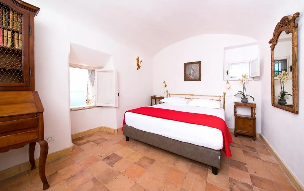 DOUBLE STANDARD Room, Badia Santa Maria De Olearia, Naples