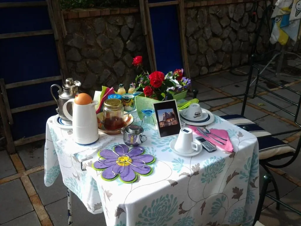 Restaurant, B&B La Zagara, Naples