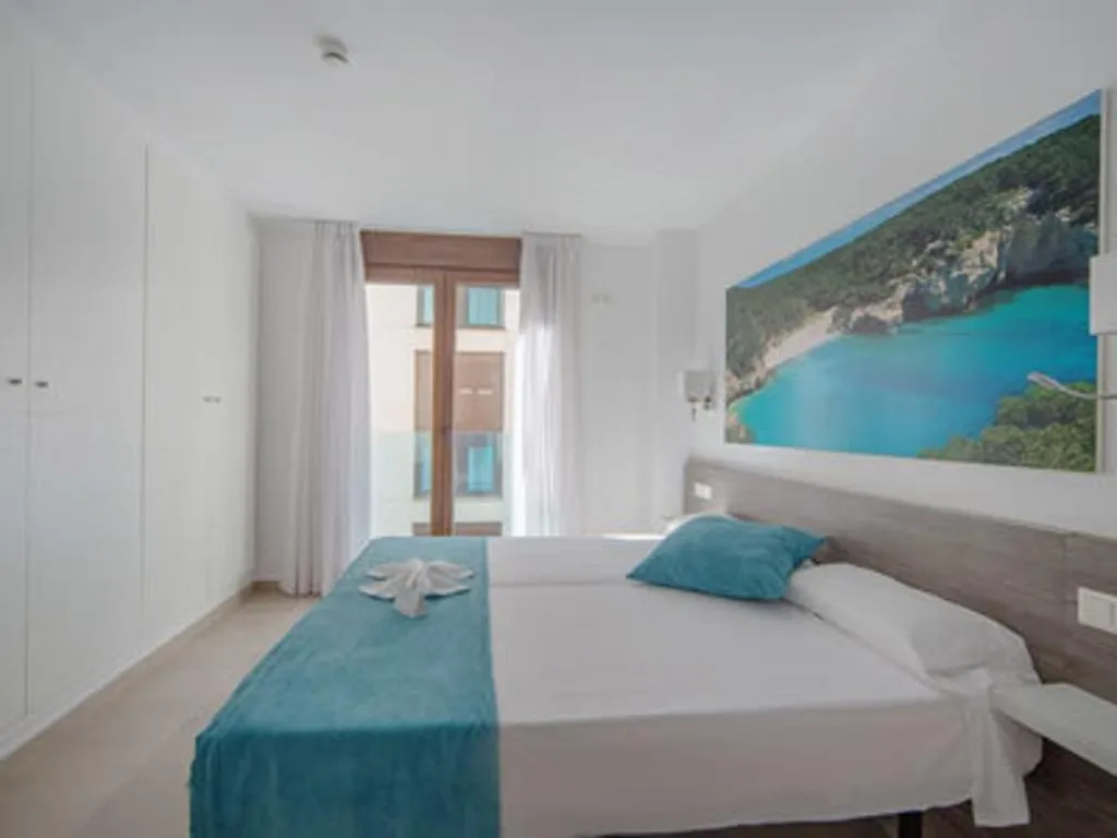 APARTMENT TWO BEDROOMS Room, Caprice Skyline Aparthotel, Menorca