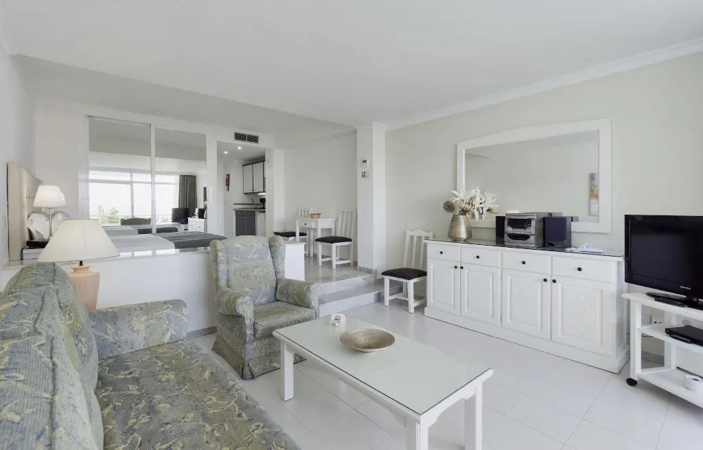 Room, Miraflores Beach & Country Club, Costa Del Sol