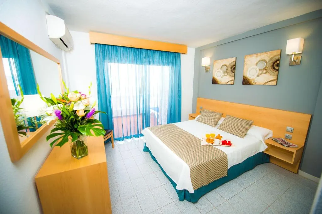 Room, Club El Marques, Tenerife