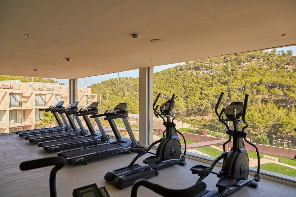 Sports and Entertainment, Zafiro Palace Andratx, Majorca