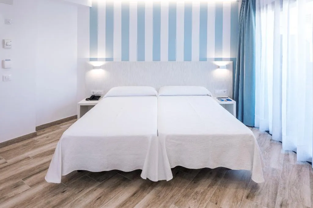 Double or Twin PREMIUM Room, Mercé, Costa Brava