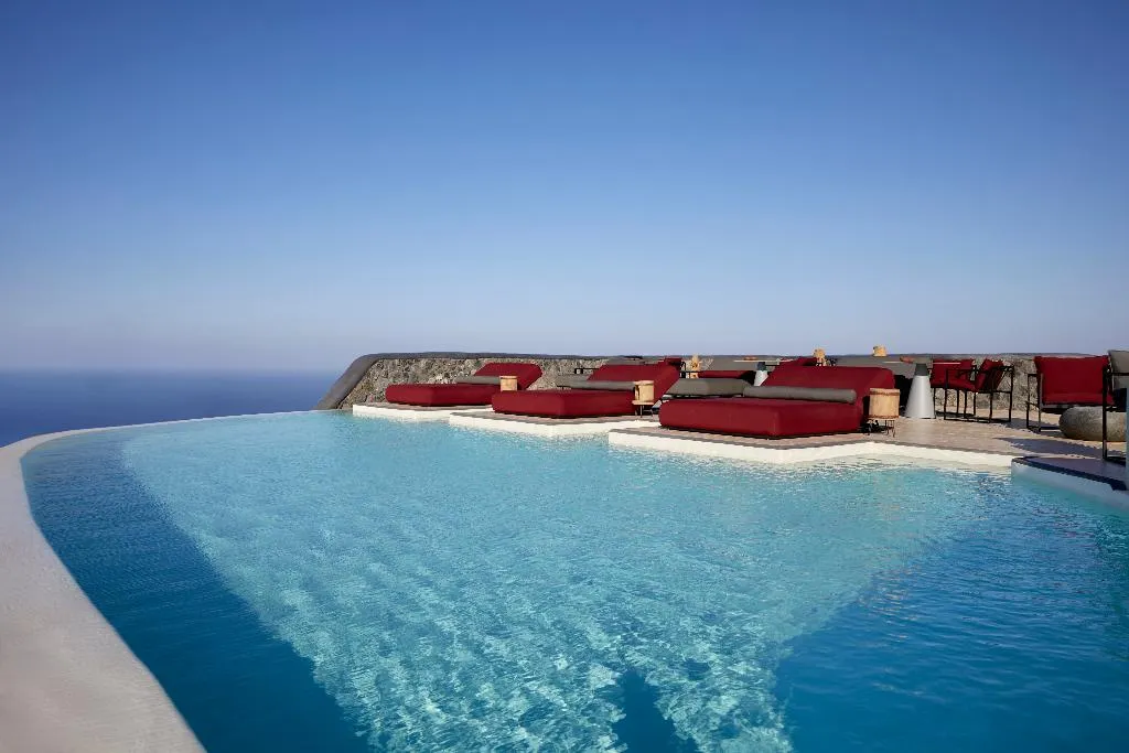 Pool, White Pearl Cavalieri, Santorini