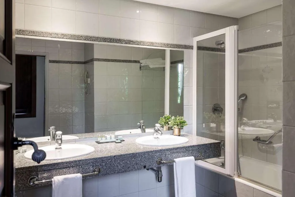 DOUBLE SUPERIOR Room, Parador de Avila, Madrid