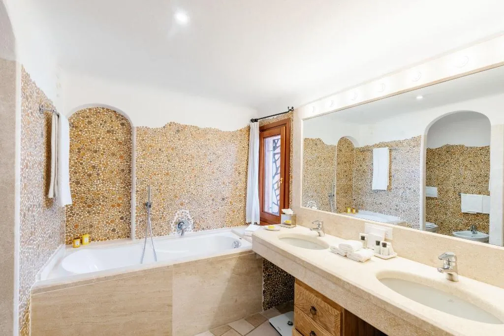 Room, Hotel Pitrizza, Olbia