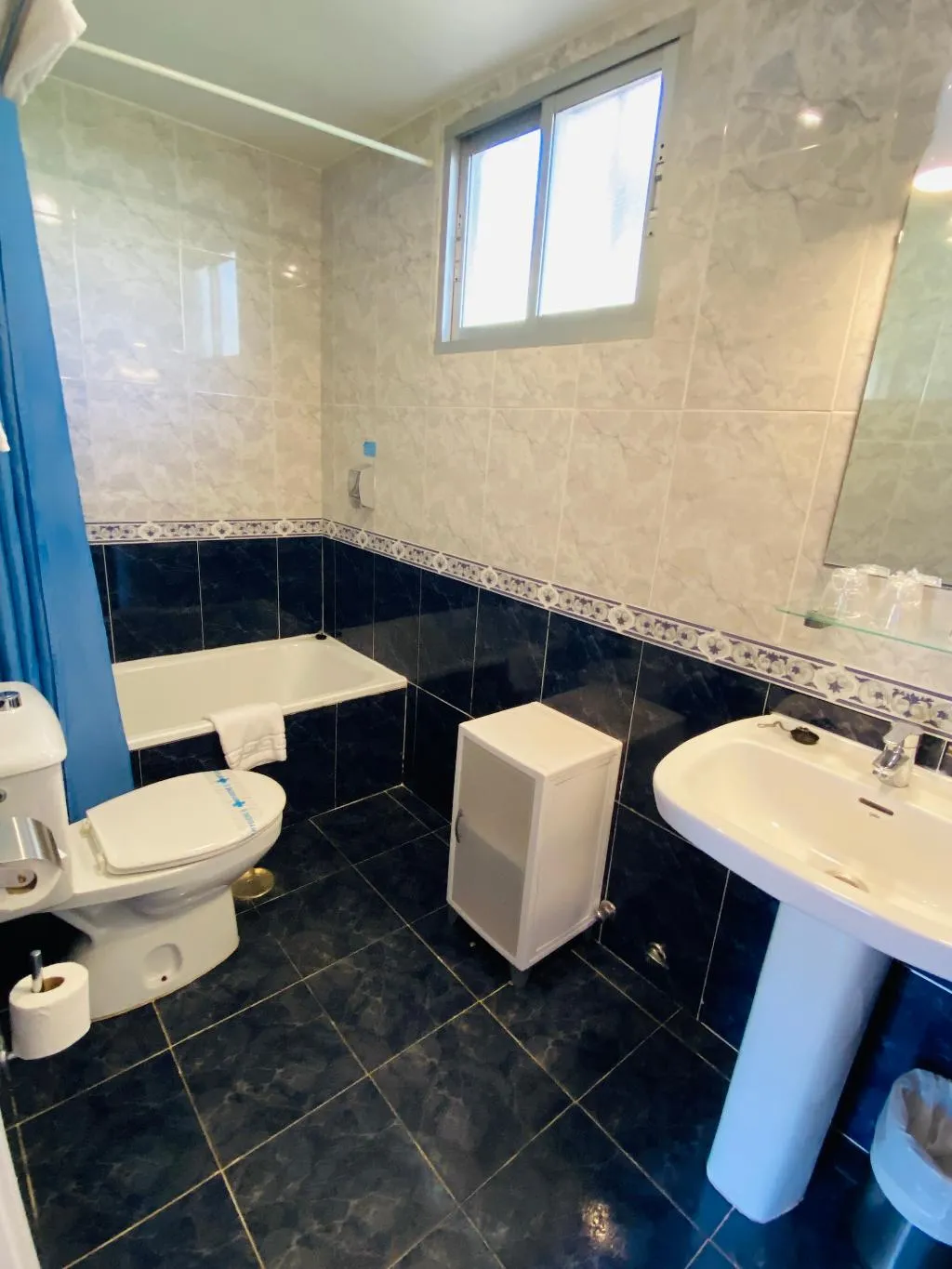 TWIN WITH TERRACE Room, Hotel Los Jazmines, Costa Del Sol
