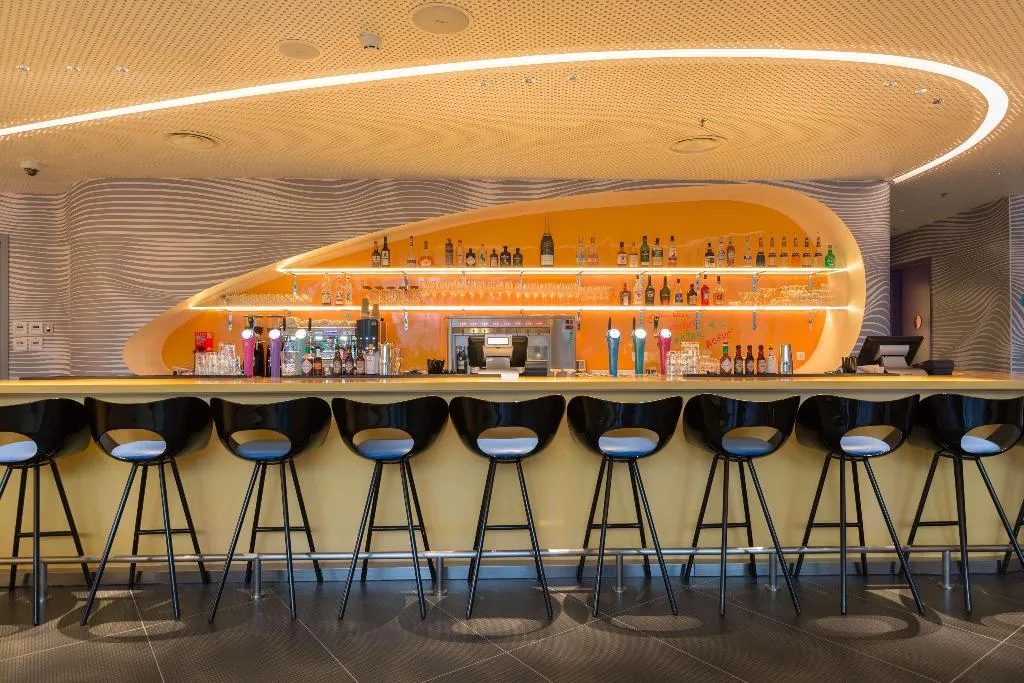 Bar, Park Inn By Radisson Amsterdam City West, Amsterdam