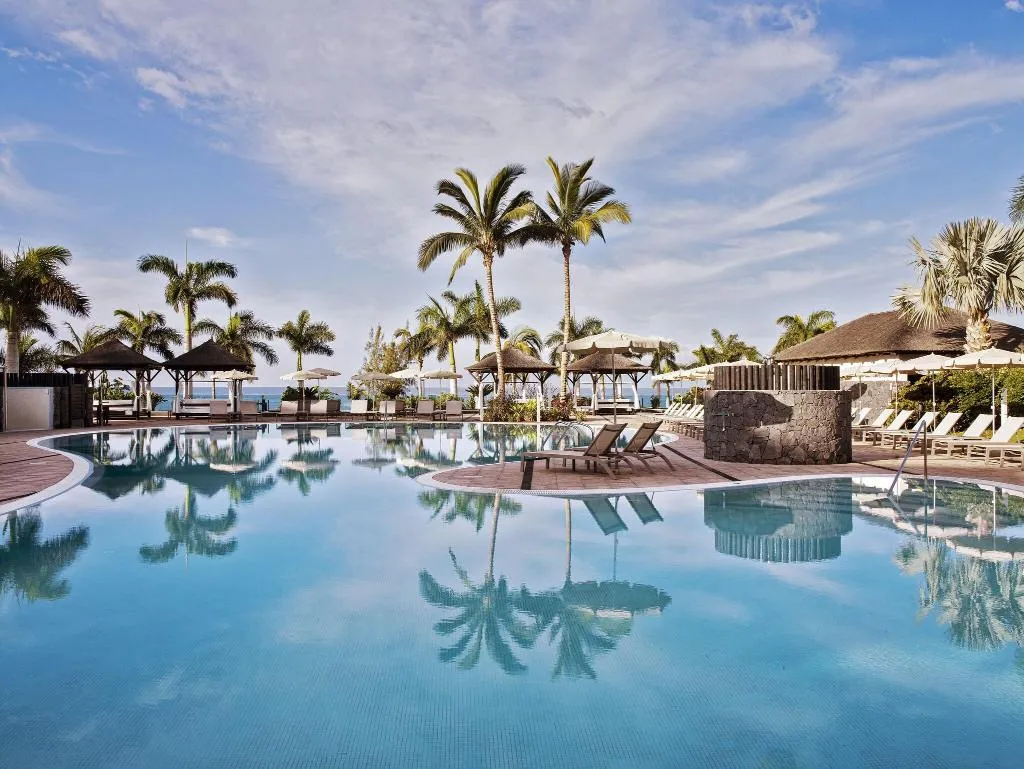 Pool, Redlevel At Melia Palacio De Isora, Tenerife