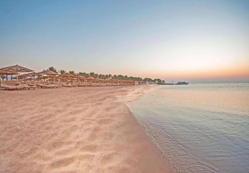 Beach, Sunrise Royal Makadi Resort, Red Sea Riviera