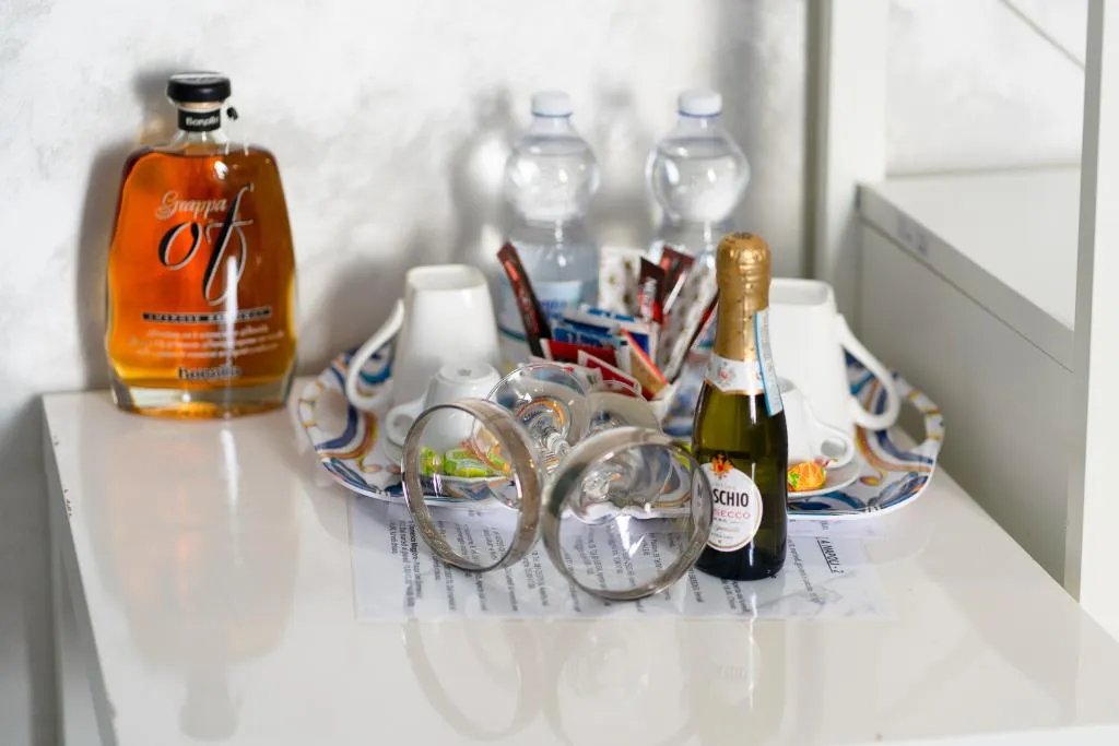DOUBLE DELUXE GARDEN VIEW Room, Alma Adry, Naples