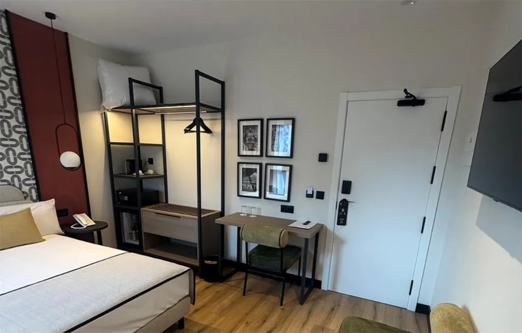 Double or Twin STANDARD Room, Itc Madrid By Soho Boutique, Madrid